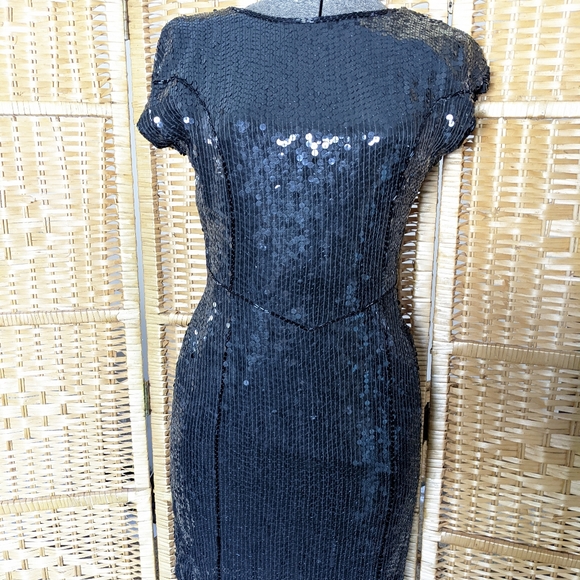 80s Vintage Sequin Beaded Dress - Picture 3 of 11